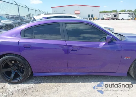 2019 Dodge Charger Scat Pack Rwd z USA, uszkodzony, nr VIN 2C3CDXGJ0KH668120